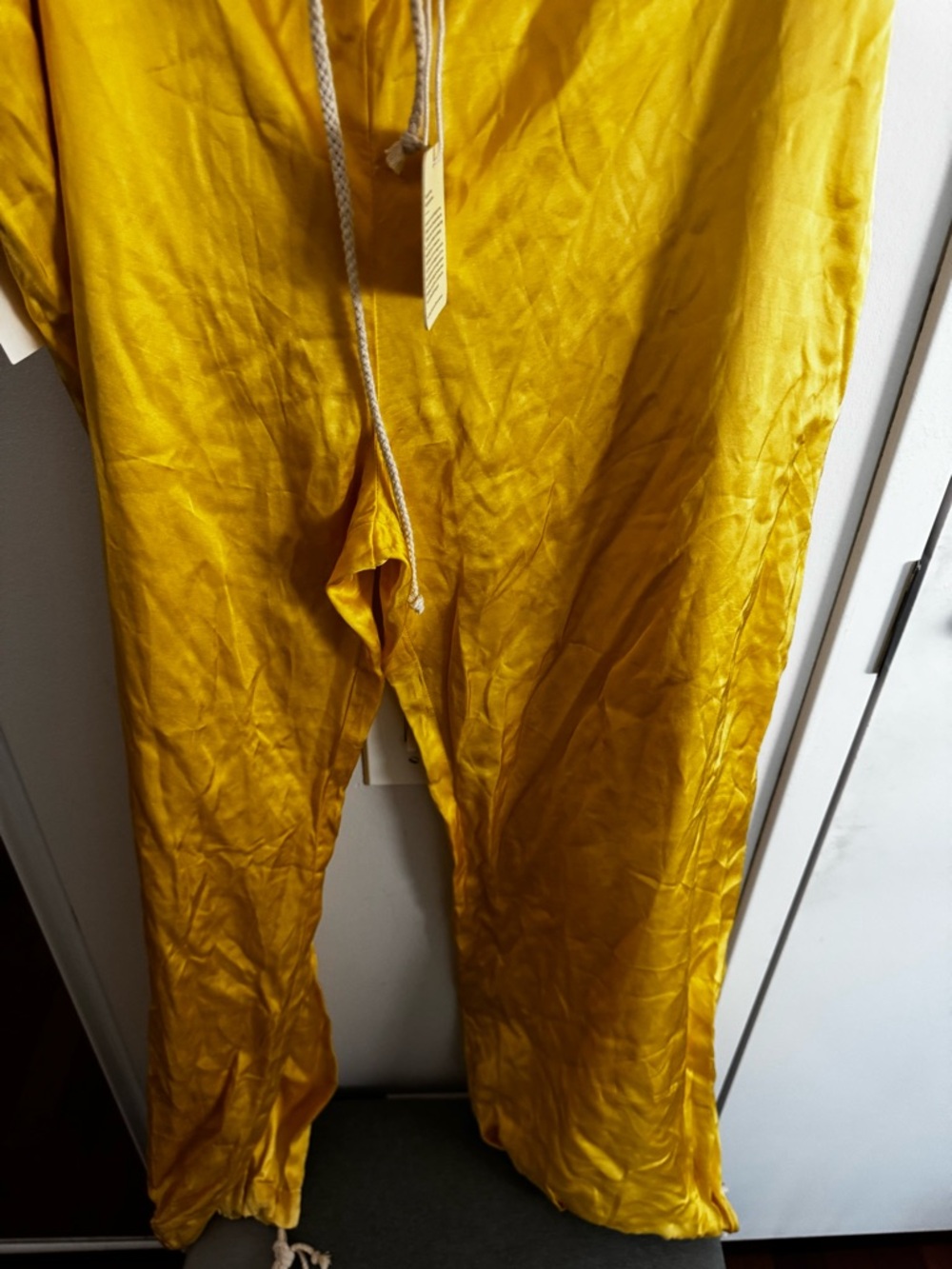 DONNI. Sunny Yellow Cinch Drawstring Jogger Pants NWT - Size L / XL - Picture 4 of 9